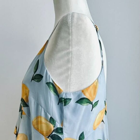 Melanie Lyne Icy Blue Lemon Print Asymmetrical Overlay Chiffon Maxi Dress – US 2 - Picture 4 of 15